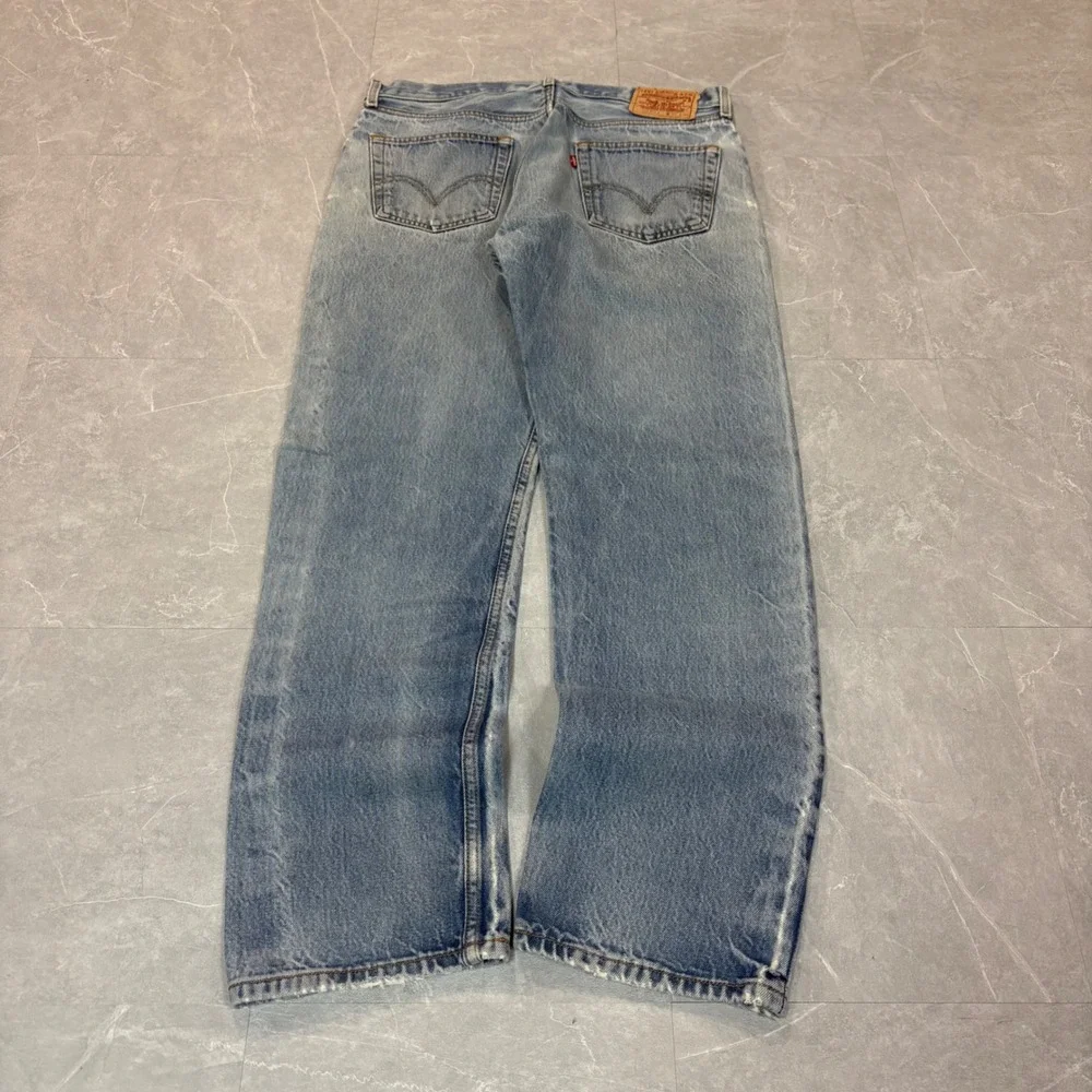 Levis 501 Original Fit Jeans Mens 36x34 Light Wash Blue Denim Button Fly